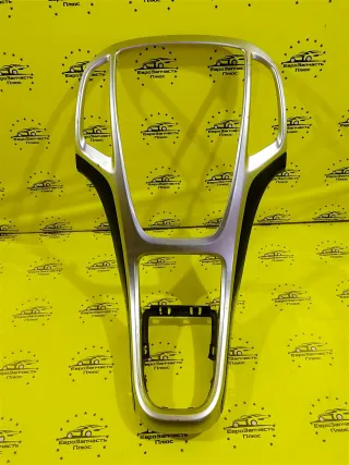 13349237 Рамка под магнитолу Opel Astra G Арт 2-607830, вид 1