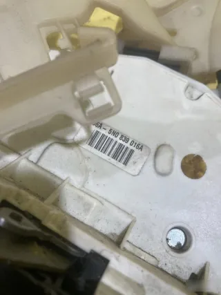 5N0839016A Замок двери Volkswagen Passat B5 Арт 2-609755, вид 4