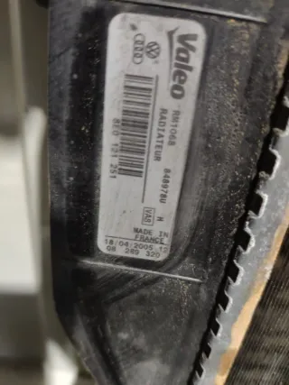8E0121251 Радиатор двс основной Audi A4 B7 Арт 2-610289, вид 4