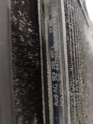 8E0121251 Радиатор двс основной Audi A4 B7 Арт 2-610289, вид 8
