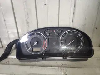 3U0920811AKD0 Панель приборов щиток Skoda Superb 1 Арт 2-613226, вид 1