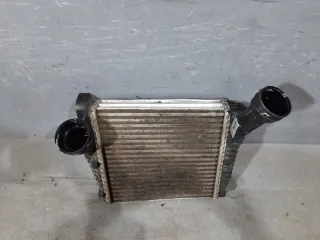 7P0145804A Интеркулер Audi Q7 4L Арт 2-614888, вид 2