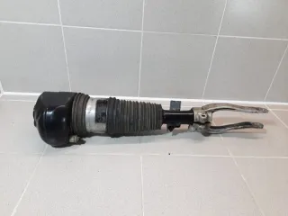 37106877559 Амортизатор передний левый BMW 7 G11/G12 Арт 2-619634, вид 7