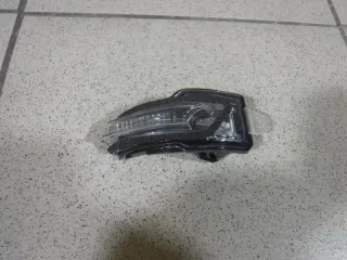 8174078010 Повторитель в зеркало левое Lexus RX 4 Арт 2-628841, вид 1