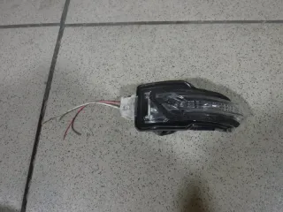8173078010 Повторитель в зеркало правое Lexus RX 4 Арт 2-628842, вид 1