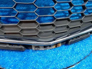 KD4550710G Решетка радиатора Mazda 5 1 Арт 2-629580, вид 9