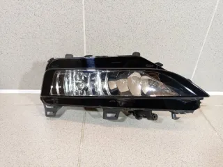60U941700 Фара противотуманная правая Skoda Rapid Арт 2-636639, вид 1