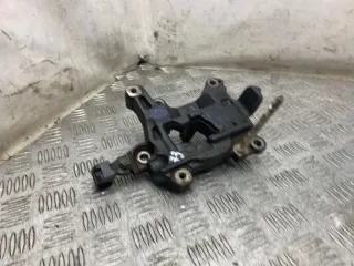 8843133050 Кронштейн компрессора кондиционера Toyota Camry XV30 Арт 2-646906, вид 2