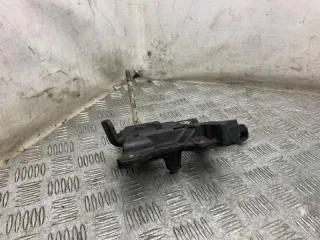 8843133050 Кронштейн компрессора кондиционера Toyota Camry XV30 Арт 2-646906, вид 4