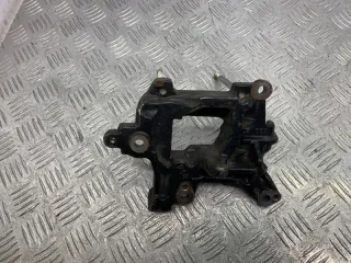 8843133050 Кронштейн компрессора кондиционера Toyota Camry XV30 Арт 2-656265, вид 6