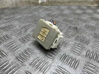 8267133080 Блок предохранителей Toyota Camry XV30 Арт 2-656581, вид 3