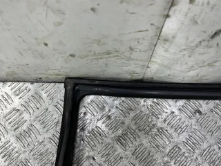 6814133090 Уплотнитель стекла Toyota Camry XV30 Арт 2-656826, вид 6