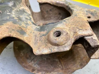 BBM4-28-200B Кулак Mazda 3 BL Арт 2-666763, вид 16