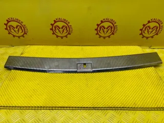 7L6863459H8Z8 Накладка двери (крышки) багажника Volkswagen Touareg 1 Арт 2-668975, вид 1