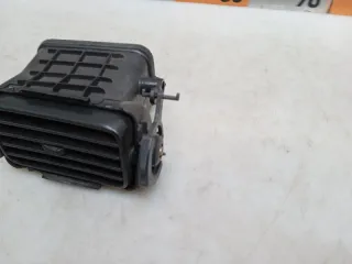 MR633542 Дефлектор обдува салона Mitsubishi Lancer 9 Арт 2-670540, вид 3