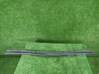 8T0823723B Уплотнитель резинка Audi A5 (S5,RS5) 1 Арт 2-673294, вид 1