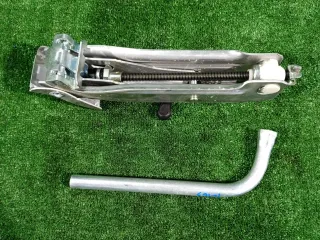 8E0011031N Домкрат Audi A4 B7 Арт 2-673822, вид 4