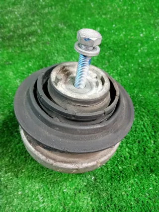A2202401917 Подушка крепления двигателя Mercedes SLK r170 Арт 2-674757, вид 3