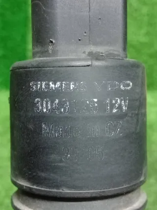 8260A059 Насос (моторчик) омывателя стекла Mitsubishi Outlander 1 Арт 2-675035, вид 5