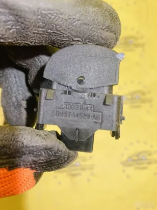BM5T-14529-AB Кнопка стеклоподъемника Ford Focus 1 Арт 2-678111, вид 5