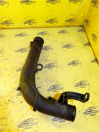 1KO145770AE Патрубок интеркулера Volkswagen Golf 4 Арт 2-678351, вид 1