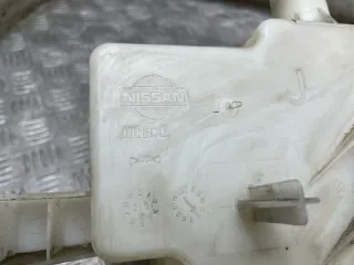289109Y000 Бачок омывателя Nissan Teana J31 Арт 2-680636, вид 12
