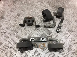 1756531040 Крепление глушителя Toyota Camry XV30 Арт 2-681027, вид 1