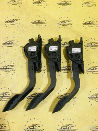 BV61-9F836-BB Педаль газа 1.6 Ford Focus 1 Арт 2-683642, вид 1