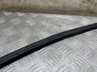 658109Y000 Уплотнитель капота Nissan Teana J31 Арт 2-684291, вид 4