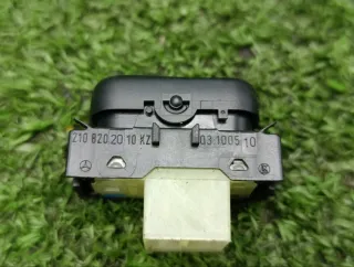 A2108202010 Кнопка складывания зеркал Mercedes E W210 Арт 2-691405, вид 7