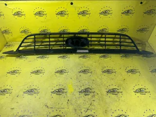 8M51-8200 Решетка радиатора Ford Focus 1 Арт 2-693385, вид 5