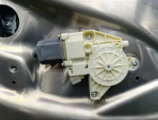 A2128200302 Стеклоподъемник Mercedes E W212 Арт 2-696916, вид 9