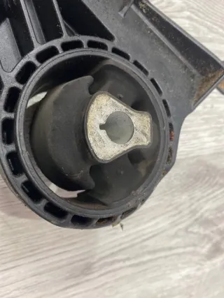 13248493 Подушка кпп Chevrolet Cruze J300 Арт 2-699475, вид 4