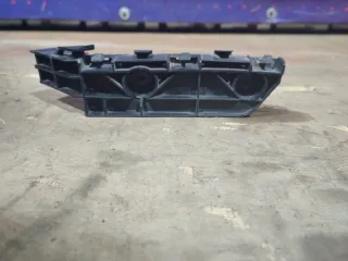 NF12M5S0 Кронштейн крепления крыла Honda CR-V 3 Арт 2-700367
