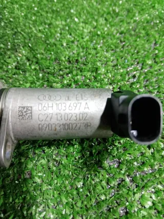 06H103697A Клапан изменения фаз vvti / регулировки газораспределения Audi A4 B8 Арт 2-701261, вид 4
