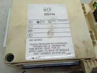 04606668AA Блок предохранителей Chrysler Stratus 1 Арт 2-702432, вид 6