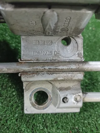 8E0831412E Петля двери (комплект) Audi A4 B7 Арт 2-704399, вид 5