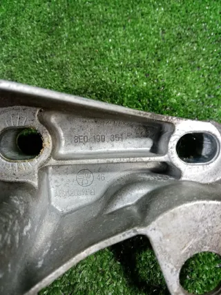 8E0199351M Кронштейн опоры двигателя (комплект) Audi A4 B7 Арт 2-704524, вид 7
