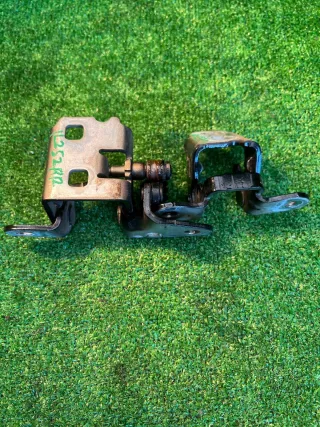 5074256AB Петля двери Jeep Liberty 2 Арт 2-705169, вид 1