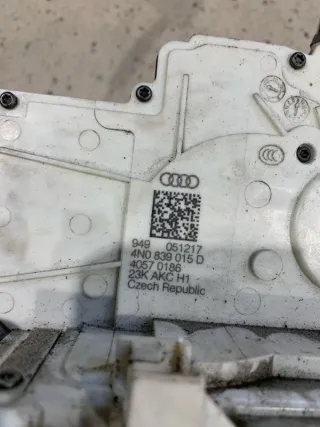 4N0839015D Замок двери Audi A8 D5 (S8) Арт 2-721154, вид 7