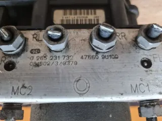 476609u100 Блок ABS Nissan Note E11 Арт 2-727108, вид 6