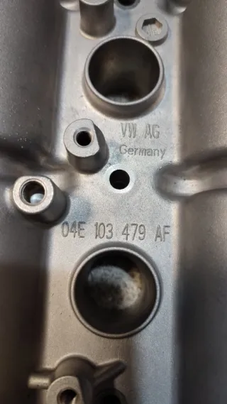 04E103469BQ Клапанная крышка с распредвалом Volkswagen Polo 6 Арт 2-727294, вид 6