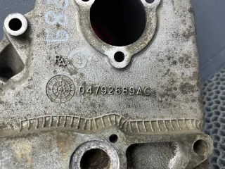 4792687AA Декоративная крышка двигателя Chrysler Pacifica 2004 Арт 2-746815, вид 18