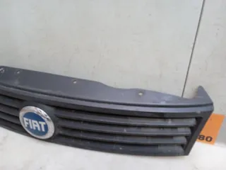 735395710 Решетка радиатора Fiat Albea Арт 2-753251, вид 3