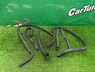 51718215915 Уплотнители капота BMW 3 E46 Арт 2-761515, вид 1