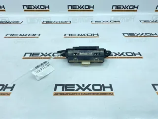 8401048441 Кнопка открытия багажника Lexus RX 4 Арт 2-766217, вид 2