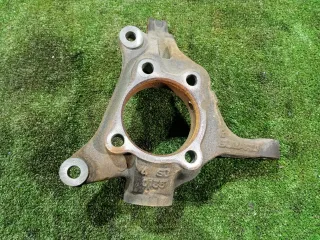 28313AG020 Кулак поворотный Subaru Legacy 5 Арт 2-773546