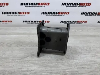 647201H010 Кронштейн усилителя бампера переднего (домик) Kia Ceed 1 Арт 2-775662, вид 2