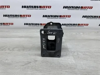 647101H010 Кронштейн усилителя бампера переднего (домик) Kia Ceed 1 Арт 2-775663, вид 1