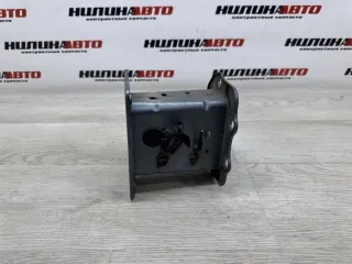 647101H010 Кронштейн усилителя бампера переднего (домик) Kia Ceed 1 Арт 2-775663, вид 2